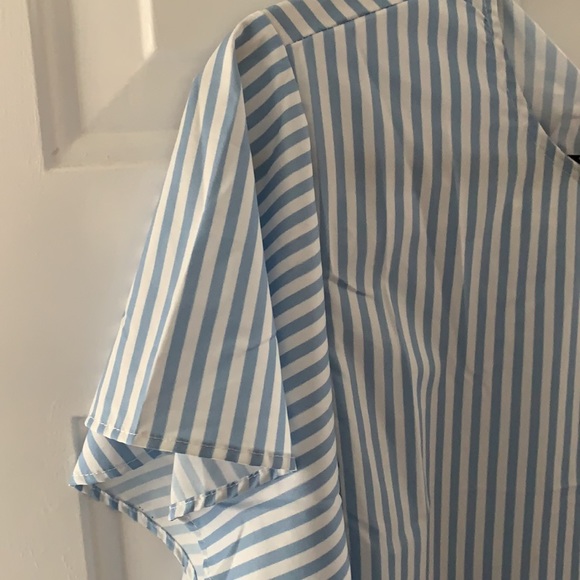 Striped Ruffle Blouse - Picture 3 of 4